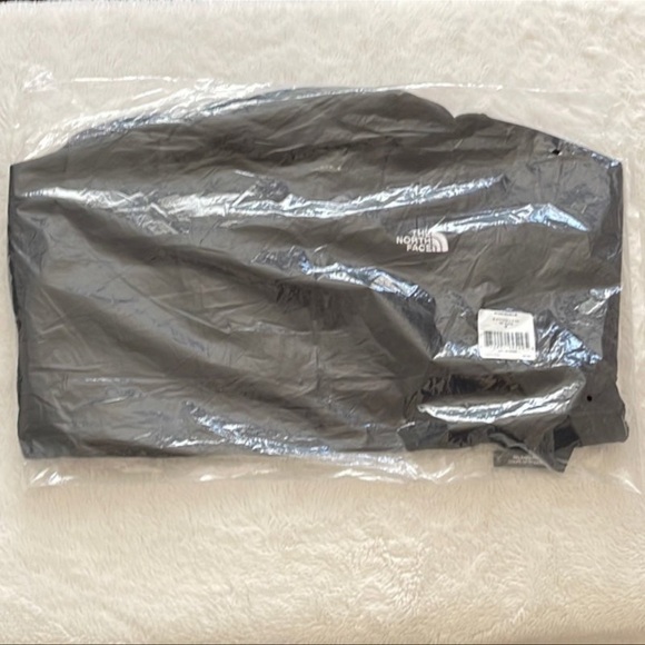 (NWT) The North Face Women’s TKA 1/4 Zip Fleece in Black, Medium - Picture 8 of 11